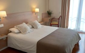 Littore Tormes Con Parking, Aa Y Piscina